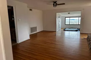 6300 Paradise Manor Cir, Marble Falls, TX 78654 - Photo 4