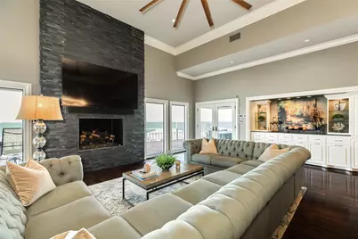 4107 W Bayside Way, Jamaica Beach, TX 77554 - Photo 8