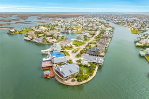 4107 W Bayside Way, Jamaica Beach, TX 77554 - Photo 6
