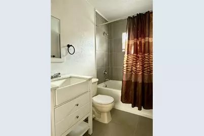 1002 W 2nd Street, El Campo, TX 77437 - Photo 20