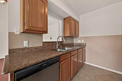 7506 Carver Avenue, Texas City, TX 77591 - Photo 12
