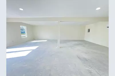 7704 Irvington Boulevard, Houston, TX 77022 - Photo 14