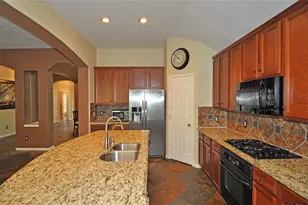 13607 Goldwater Ct, Houston, TX 77044 - Photo 16