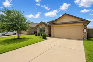 614 Harvest Bluff Dr, Rosharon, TX 77583 - Photo 2
