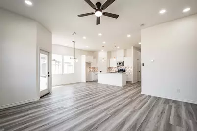 10391 Woodhill Spa Lane, Cleveland, TX 77327 - Photo 20