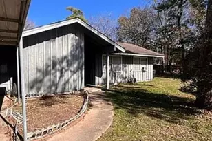 5210 W 43rd St, Houston, TX 77092 - Photo 2