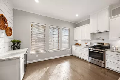 2307 Langston Street, Houston, TX 77007 - Photo 8