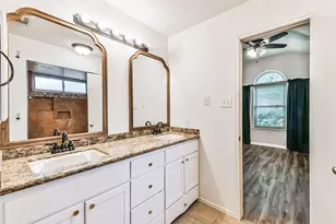 3425 Stevenwood Ln, Alvin, TX 77511 - Photo 22