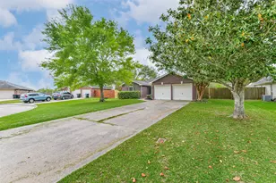 3425 Stevenwood Ln, Alvin, TX 77511 - Photo 30