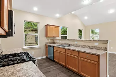 3618 Rockingham Street, Houston, TX 77051 - Photo 10