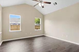 3618 Rockingham St, Houston, TX 77051 - Photo 4