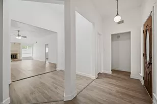 16022 Sierra Vista Dr, Houston, TX 77083 - Photo 16