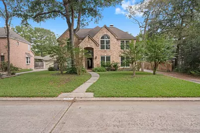 179 W Amberglow Circle, The Woodlands, TX 77381 - Photo 1