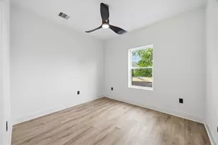 316 Clearwater St, Houston, TX 77029 - Photo 14