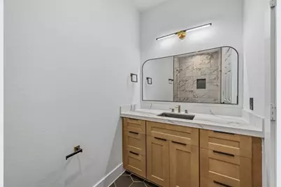 316 Clearwater Street #A, Houston, TX 77029 - Photo 6