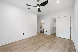 316 Clearwater St, Houston, TX 77029 - Photo 8