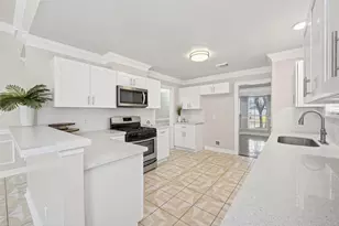 12522 Magnolia Canyon, Houston, TX 77099 - Photo 10