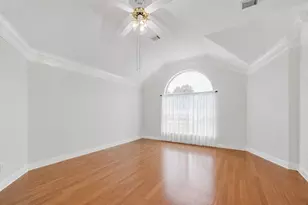 911 Lake Country Dr, Seabrook, TX 77586 - Photo 20
