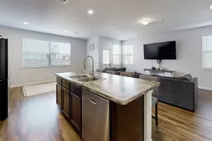 966 Harper Ln, Bryan, TX 77803 - Photo 8