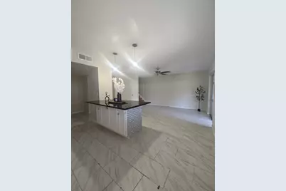 2252 Shadowdale Drive #362, Houston, TX 77043 - Photo 12