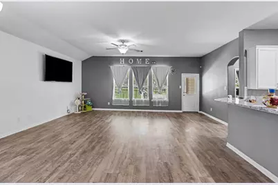 16349 Ellis Street, Conroe, TX 77303 - Photo 4