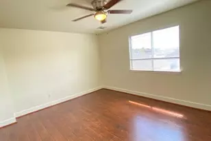 11904 Chanteloup Dr, Houston, TX 77047 - Photo 12