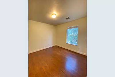 11904 Chanteloup Drive, Houston, TX 77047 - Photo 16