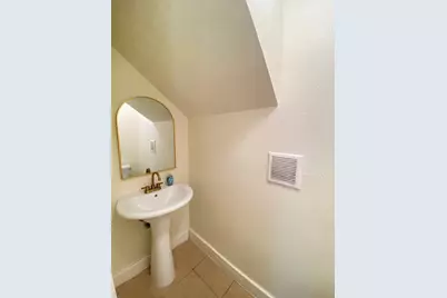11904 Chanteloup Drive, Houston, TX 77047 - Photo 8