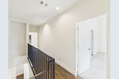 5425 Floyd Street, Houston, TX 77007 - Photo 12