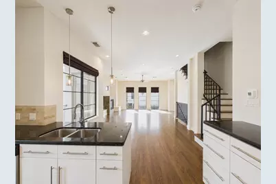 5425 Floyd Street, Houston, TX 77007 - Photo 10
