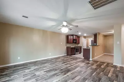 11126 Blue Grove Drive, Humble, TX 77396 - Photo 10