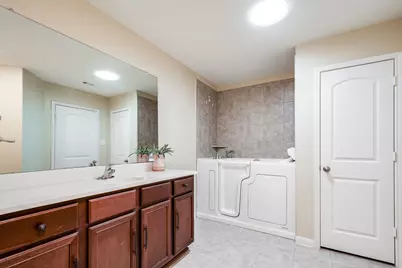 11126 Blue Grove Drive, Humble, TX 77396 - Photo 18
