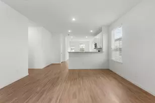 23526 Glenbuck St, Spring, TX 77373 - Photo 8