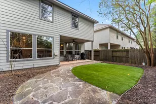 122 W Burberry Cir, The Woodlands, TX 77384 - Photo 38