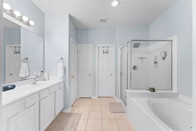 122 W Burberry Circle, The Woodlands, TX 77384 - Photo 30