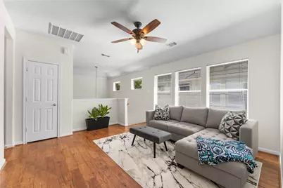 122 W Burberry Circle, The Woodlands, TX 77384 - Photo 24