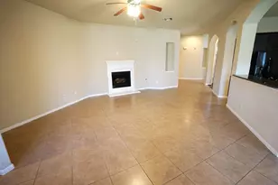 1067 Cedar Lake Ct, Conroe, TX 77384 - Photo 8
