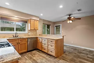 3613 Polk Ln, Deer Park, TX 77536 - Photo 38