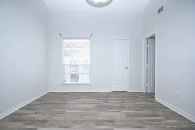 9809 Richmond Avenue E #16, Houston, TX 77042 - Photo 10