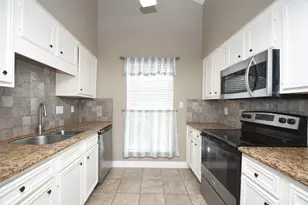 9809 Richmond Ave E, Houston, TX 77042 - Photo 6