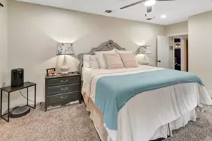 101 N Cameron St, Victoria, TX 77901 - Photo 30