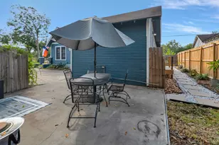 101 N Cameron St, Victoria, TX 77901 - Photo 44