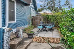 101 N Cameron St, Victoria, TX 77901 - Photo 40