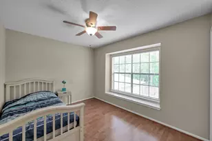 2 S Duskwood Pl, The Woodlands, TX 77381 - Photo 20
