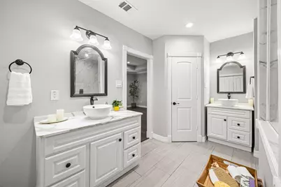 1405 Walton Street, Houston, TX 77009 - Photo 16