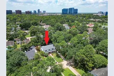 811 Thicket Lane, Houston, TX 77079 - Photo 1
