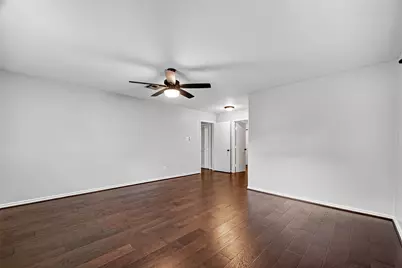 811 Thicket Lane, Houston, TX 77079 - Photo 20