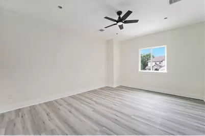 9807 Bamboo #A, Houston, TX 77041 - Photo 18