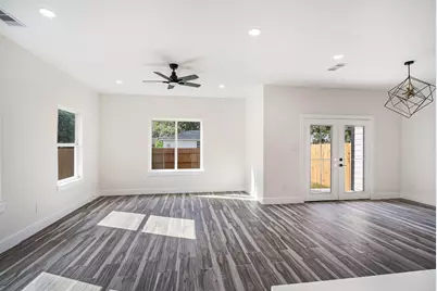 9807 Bamboo #A, Houston, TX 77041 - Photo 16