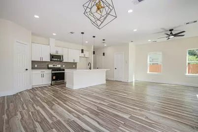9807 Bamboo #A, Houston, TX 77041 - Photo 8